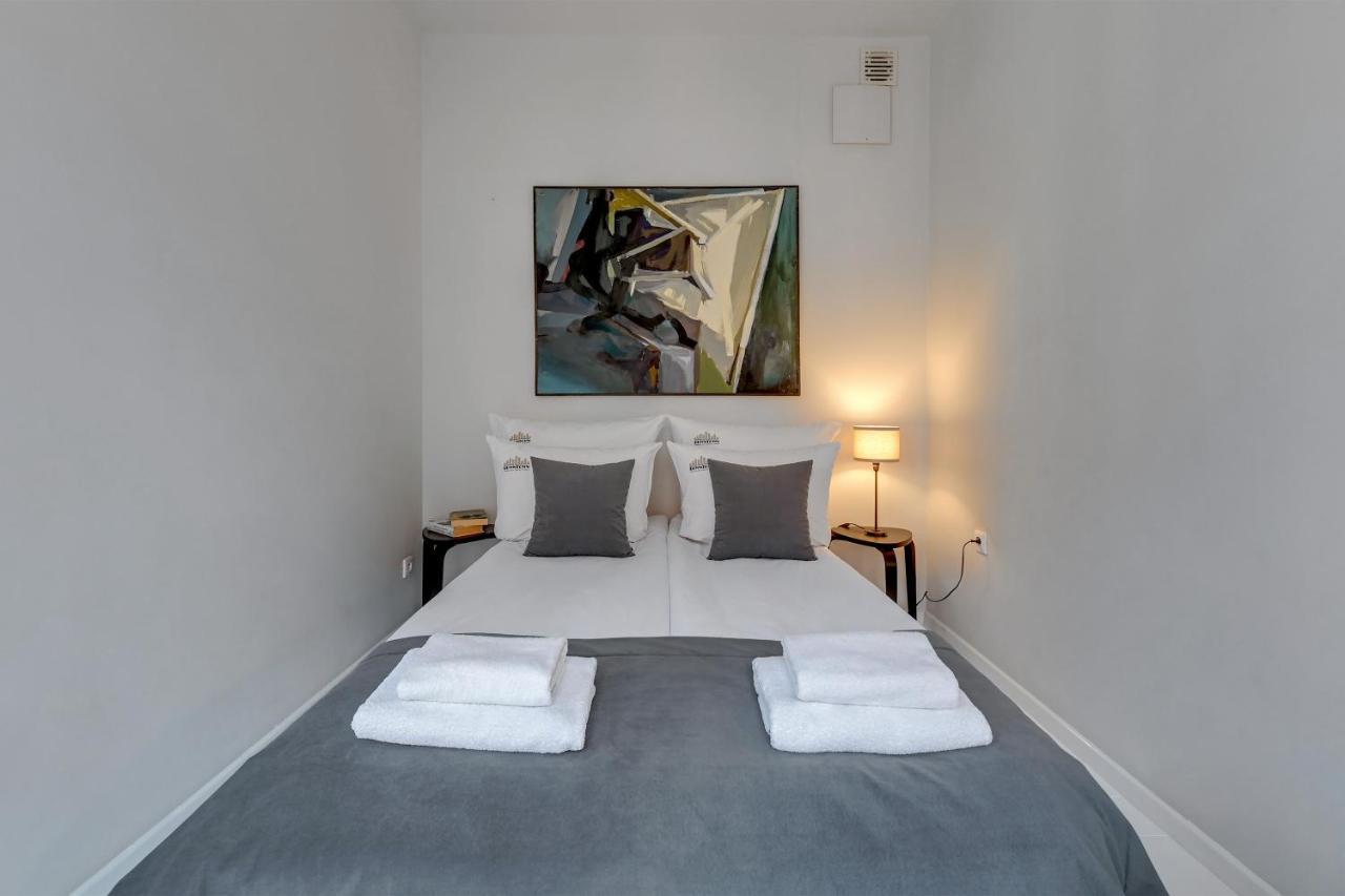 Szafarnia Marina, City Center & Free Parking By Downtown Apartments Danzig Exterior foto